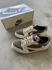 Nike Air Jordan 1 Low OG SP Travis Scott Reve...