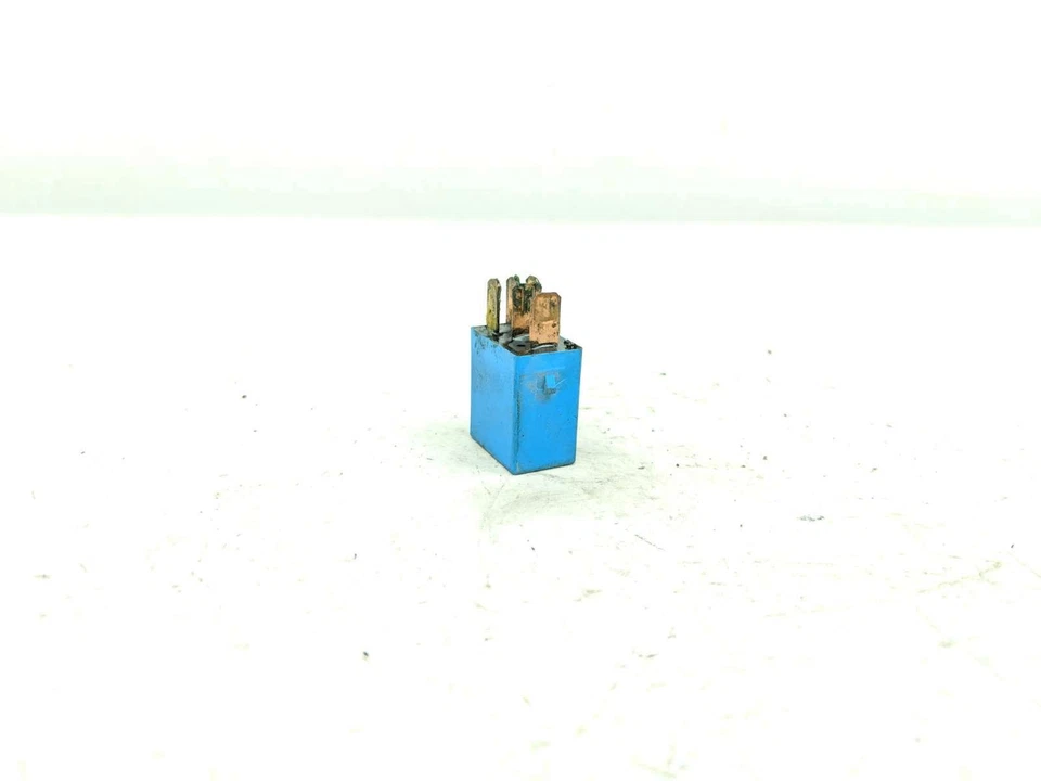 16 Triumph America Relé OMRON G8HN-1C4T-RH Foto 4 de 4