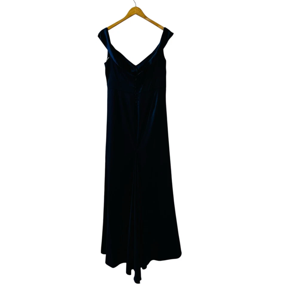Galina Signature Off Shoulder Ruched  Maxi Mermaid Dress Size 18 Navy - Imagem 3 de 4