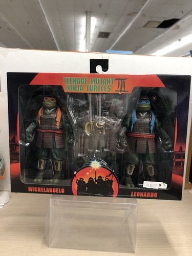 NECA Teenage Mutant Ninja Turtles 3 Movie Michelangelo & Leonardo 2 Pack