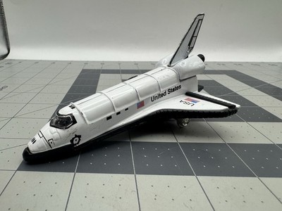 NASA Space Shuttle Discovery Die Cast 4  Toy Model United States, Flag, Broken