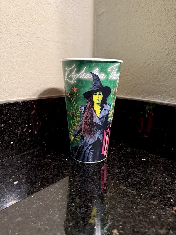 Wicked For Good Elphaba & Glinda Souvenir Cinemark Cup 2025 So Pretty!