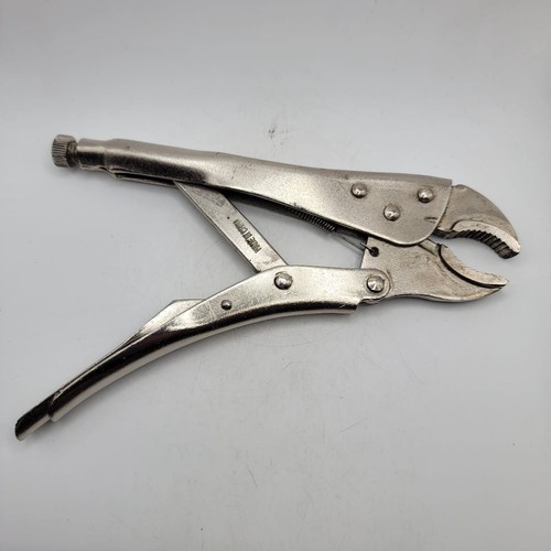 Set of 2 Adjustable Metal Locking Pliers (Needle Nose & Standard) 9-10" Long - Picture 4 of 5
