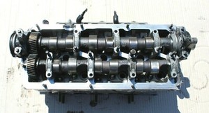 VW Passat BG3 Zylinderkopf Nockenwellengehäuse mit Nockenwellen links