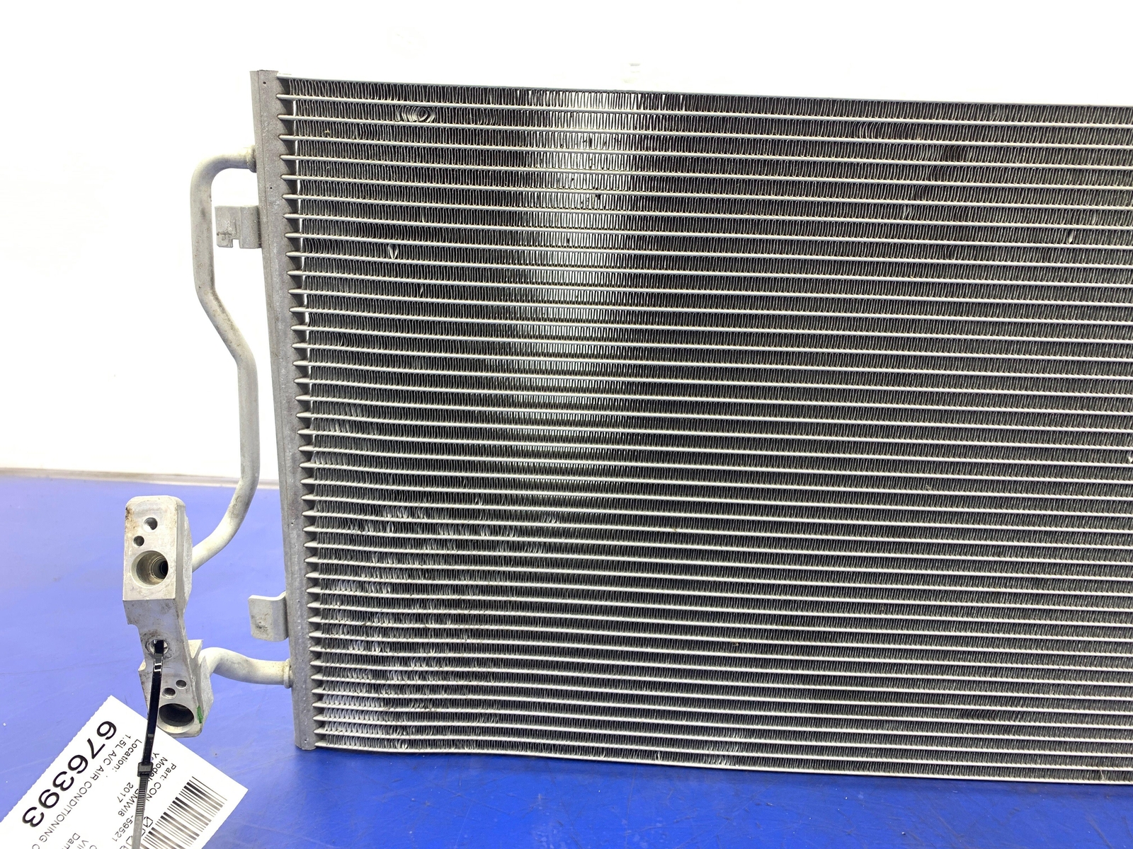 2014 - 2019 BMW I8 OEM 1.5L A/C AIR CONDITIONING CONDENSER *LIGHTLY BENT*