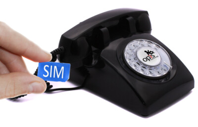 Opis 60s mobile - Das  Retro 2G Tischhandy mit Wählscheibe & Metallklingel