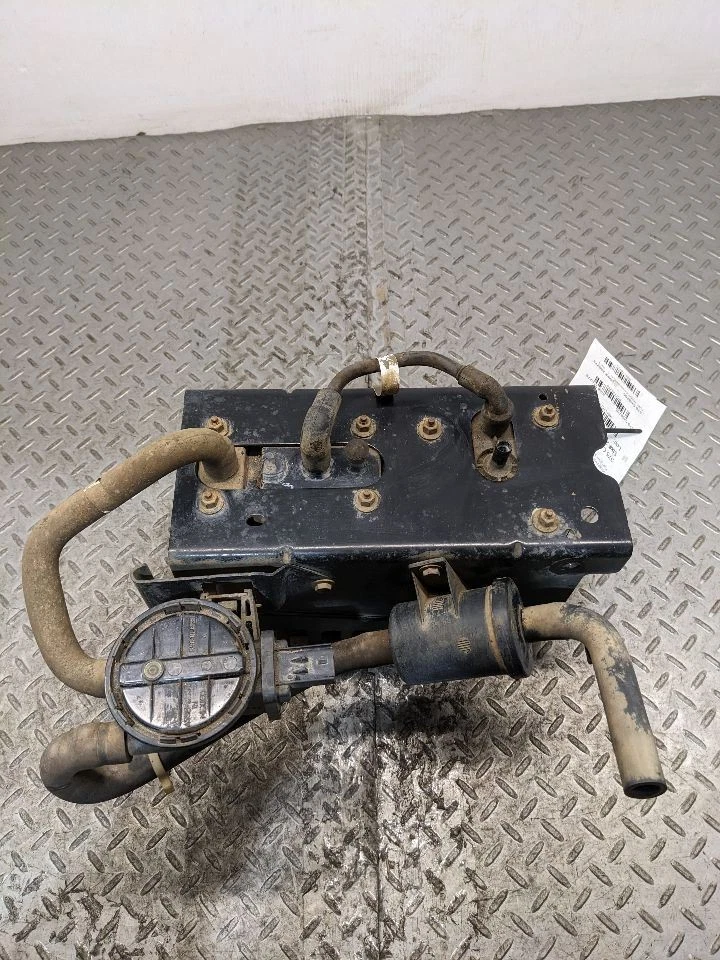 Dodge Ram 1500 2002-2005 bote de vapor y cubierta P53030837 52102872aa1178710 Foto 2 de 4