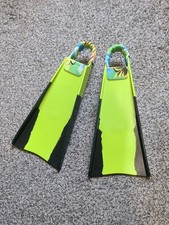 Yucca Swim Fins Med-Lrg 9-10 Lime and Black Bodyboarding Bodysurfing Fins.