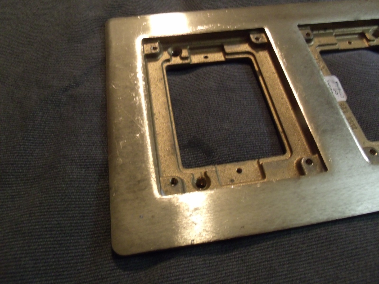 Wiremold 827B Brass 2 Gang 880 Series Floor Box