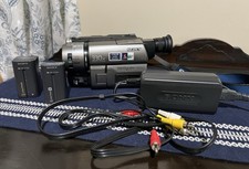 1999 Sony Handycam CCD-TRV46 Hi8 Video Camera w/2 Batteries, Cords  Case Tested