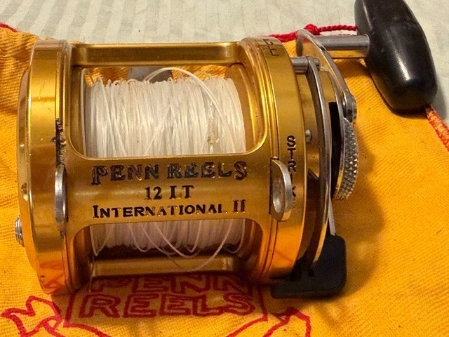 高級品☆PENN REELS 12T INTERNATIONAL Ⅱ ベイトリール