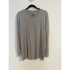 Uniqlo HEATTECH Long Sleeve Shirt Mens XL Gray Lightweight Thermal Base Layer