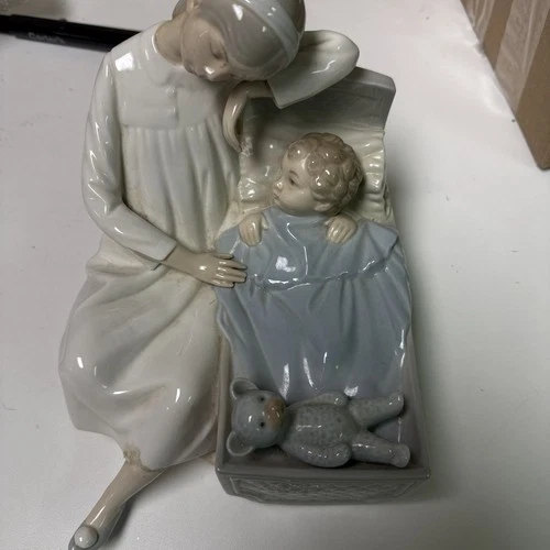 Lladro NAO large figure porcelain mother, child and teddy bear"The Cradle"