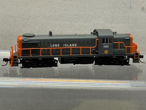 Atlas escala N 42070 Long Island RR RS-3 DC carretera #1551 - funciona muy bien - LN | Condition: Used