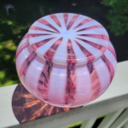 HARRACH/HARRACHOV "FLORET" ART GLASS VASE WITH VERTICAL RIBBING - Picture 6 of 7