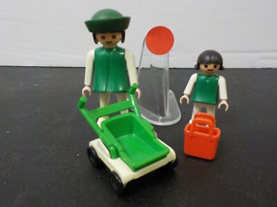 G 305 Vintage Playmobil 3597 MOTHER MOM AND BABY Stroller FIGURES