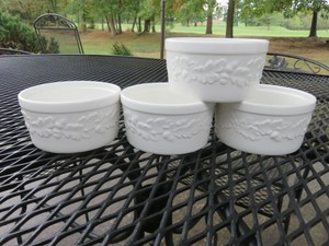 4 Martha Stewart Everyday Mse Acorn Oak Leaf Ivory Stoneware 4