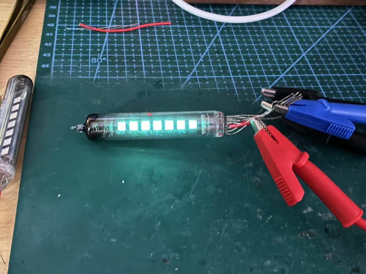 YB-201 VFD Tube Magic Green Glow CHINESE SHAOXING VOLUM DISPLAY