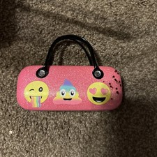 The Children's Place Emoji Sunglass Case w/reflective