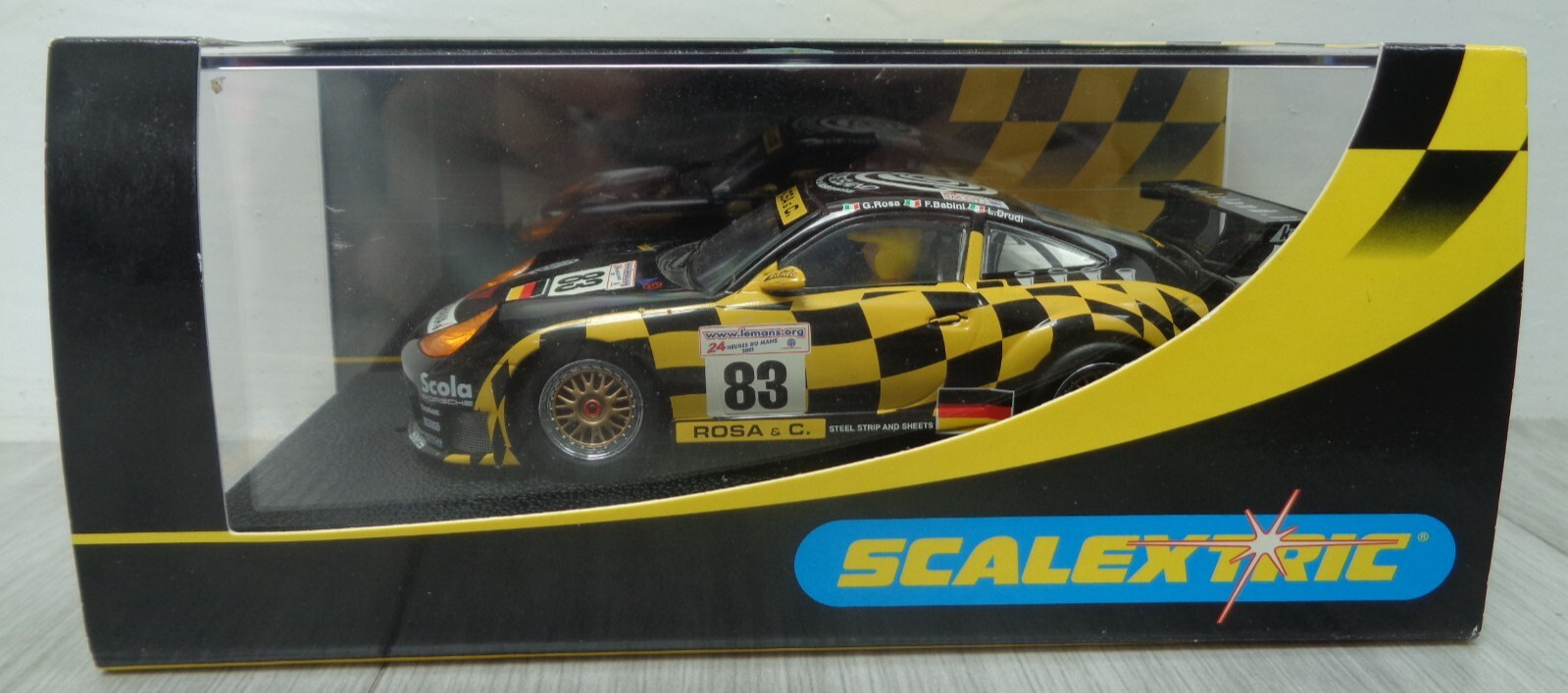Scalextric C2338 Porsche 911 GT3R Seikel Motorsport No83