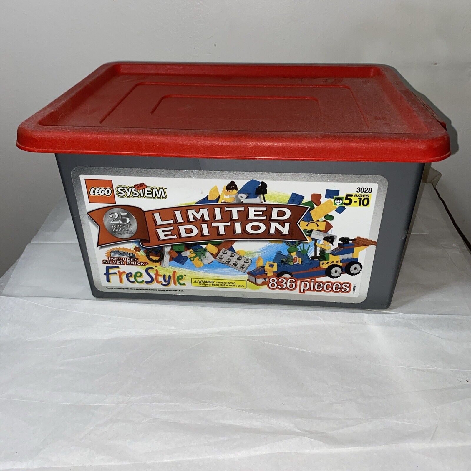 Vtg Empty Lego System 3028 Freestyle 25th Anniversary Red & Silver Tote Preowned