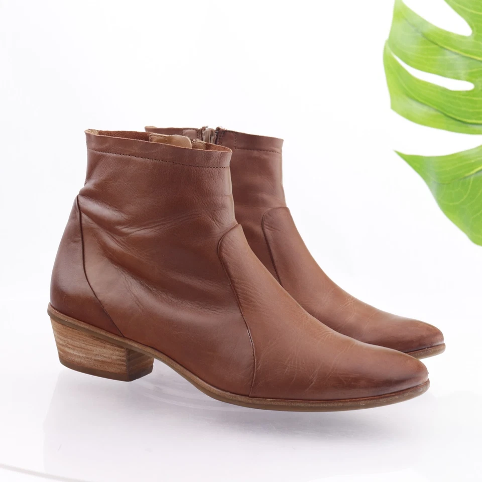 Bota Paul Green Feminina Shaw Tamanho 8 Bloco Salto Bota Western Couro Marrom - Imagem 2 de 4