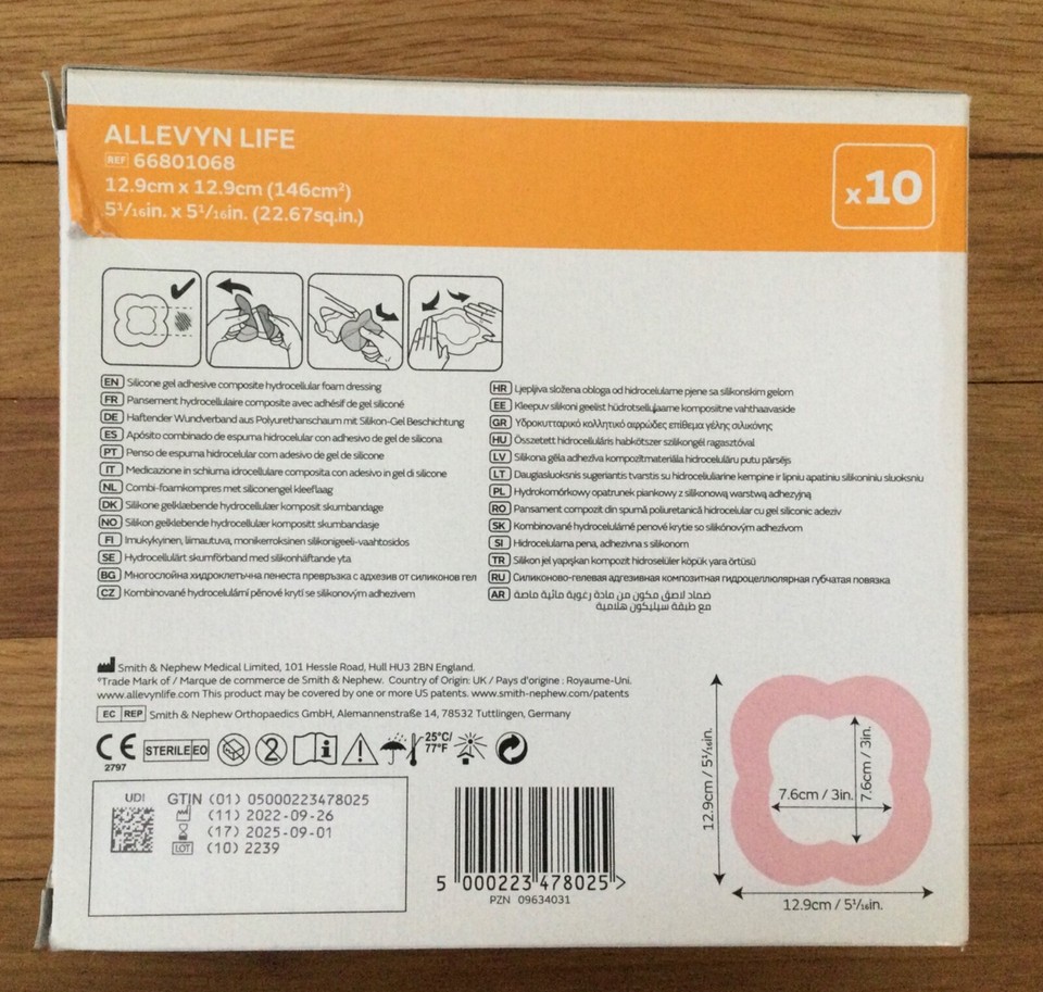 smith-nephew-66801068-allevyn-life-5-1-16-in-x-5-1-16-in-box-of-10