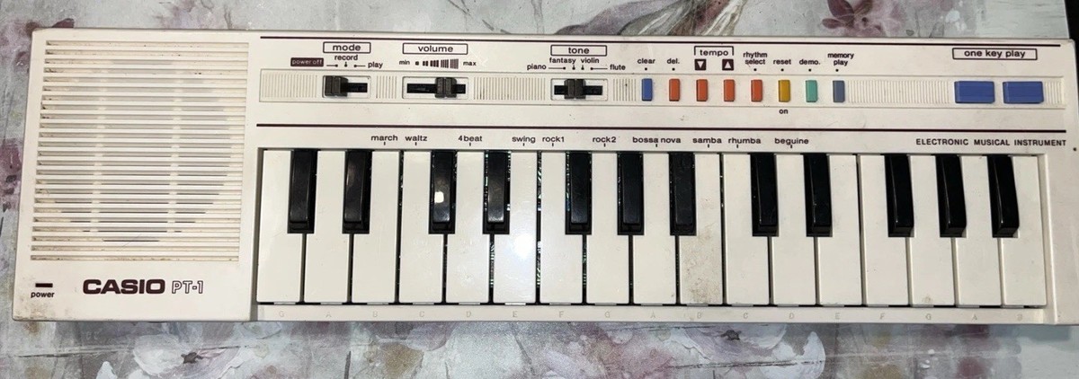 Vintage Casio PT-1 Mini Keyboard 1980s 29-Key Mini Synthesizer