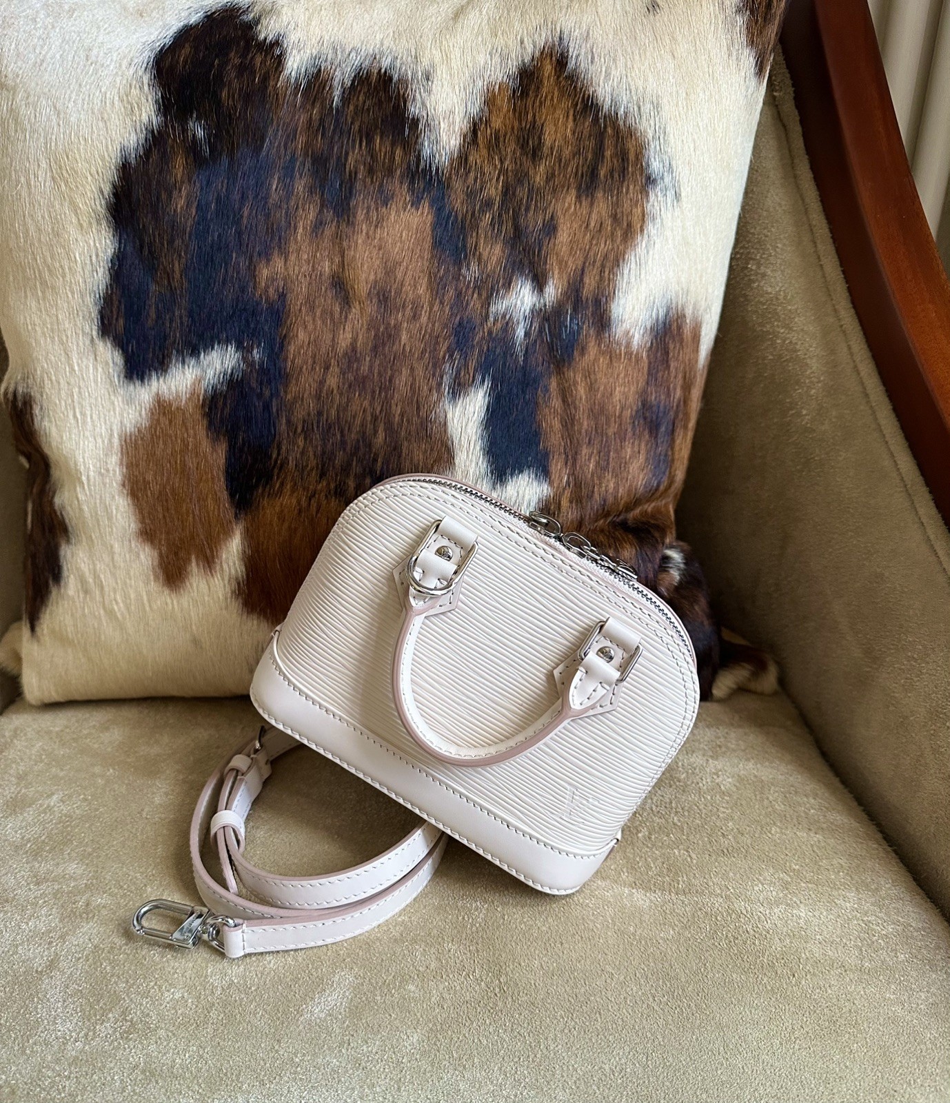 Louis Vuitton Nano Alma Epi Leather Quartz (Cream/Beige) Crossbody Handbag