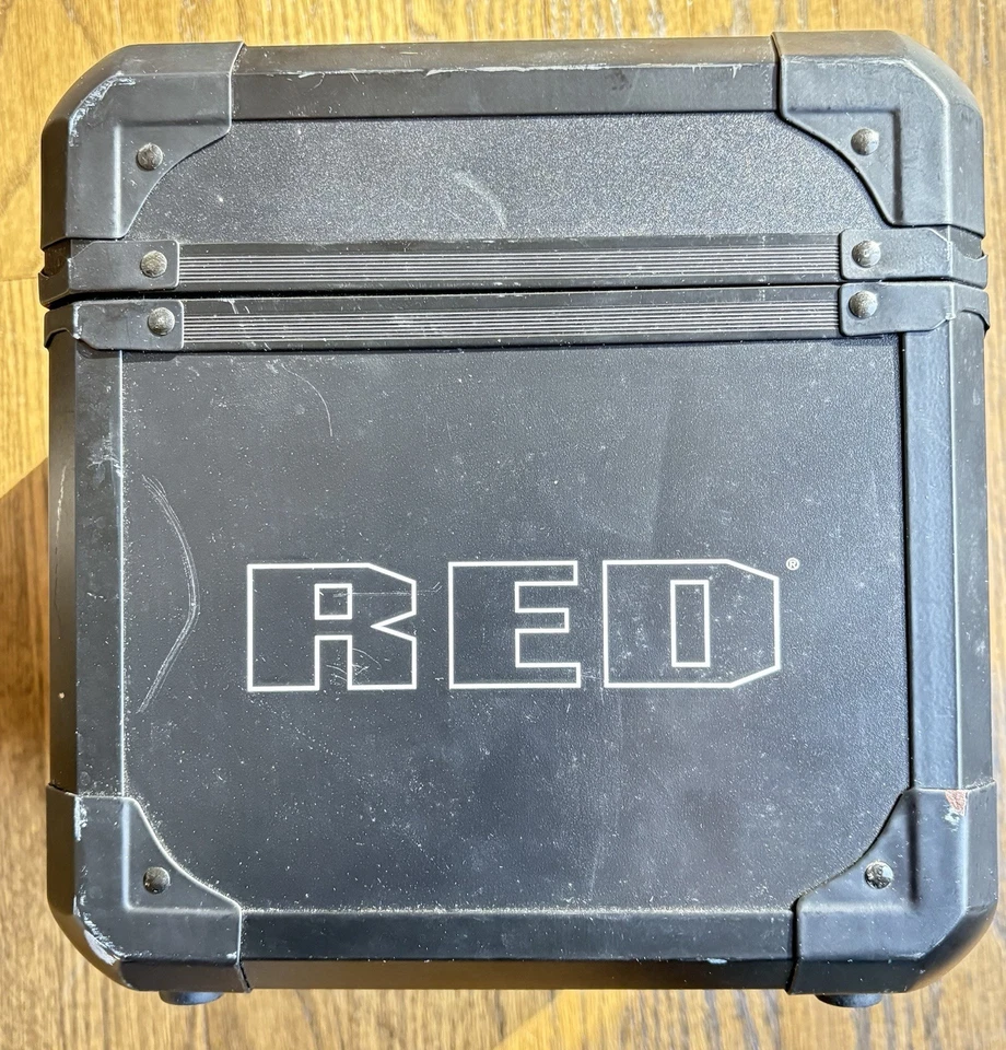 RED Digital Cinema Epic-X Metal Hard Case, lockable With Keys - Image 3 of 4