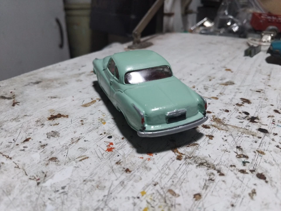 Dinky Toys France N.549 1:43 Borgward Isabella  - Immagine 2 di 4