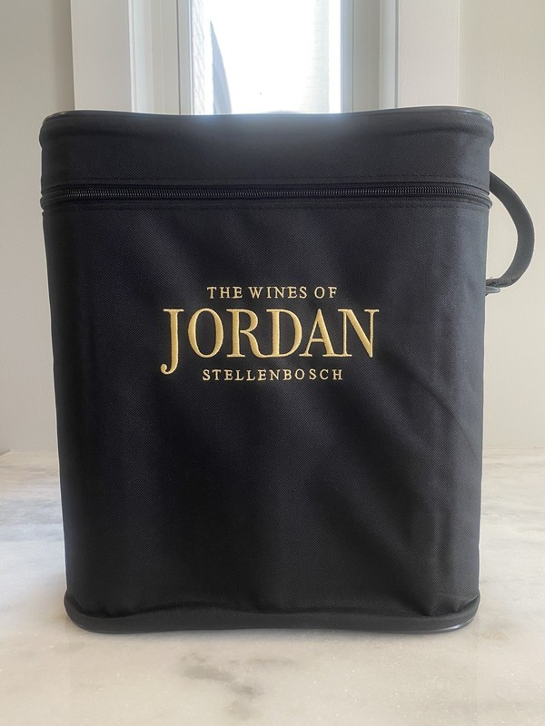 NWOT PORTABLE SIX BOTTLE WINE CARRIER WINE TOURS/INTERNATIONAL TRAVEL CHECK BAG