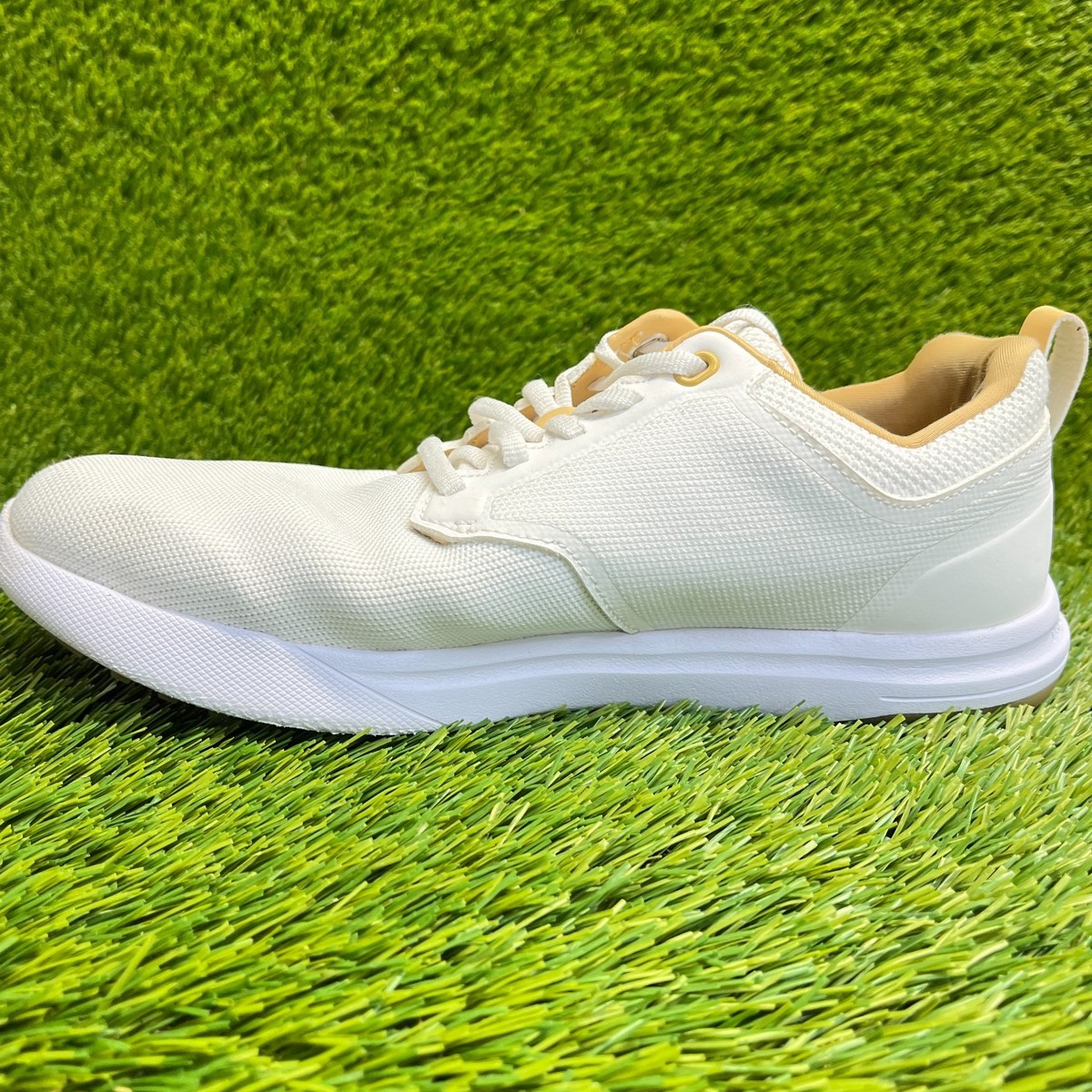TRAVIS MATHEW 8.5 The Daily Pro Hybrid white gum golf shoe Tennis Lace sneaker TravisMathew Daily Pro Hybrid Plus Shoe Review | Golf Monthly main image 3