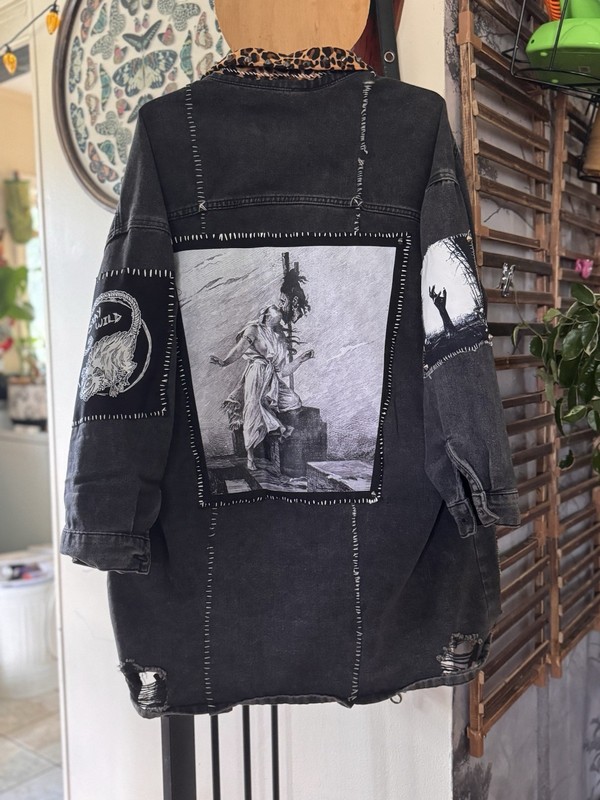 Black Denim Jacket with Leopard Print Collar, Graphic Patches, Women's