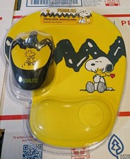 Peanuts Snoopy and Woodstock Wireless Mouse and Mousepad Set