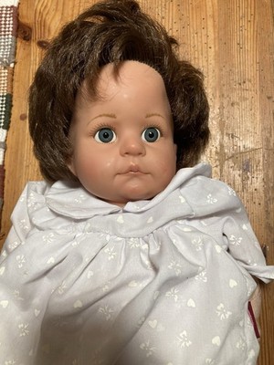 Gotz Brown Hair Vinyl Cloth Doll Vintage Toddler Baby 74 v 9018 Girl Pajama