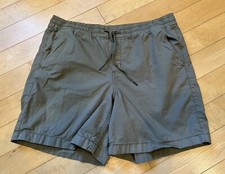 Men s LL Bean L Khaki Green Cotton Outdoor Draw Waist Shorts W Slash Pockets