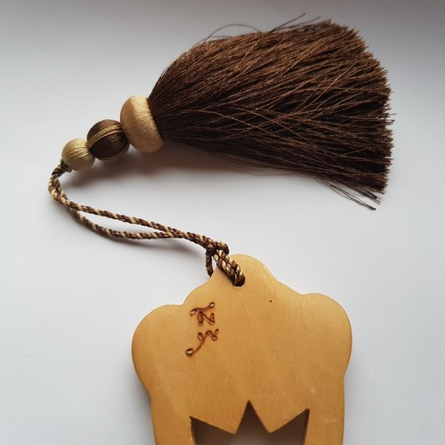 Cuchara de amor galesa madera arte tradicional artesanía Gales corazón borla torcer vástago 14 cm - Imagen 12 de 12