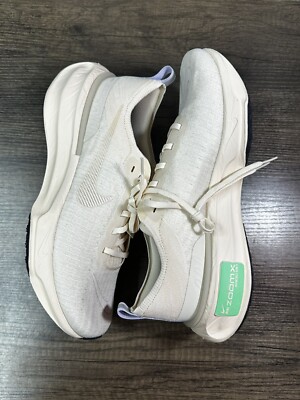 light cream nike