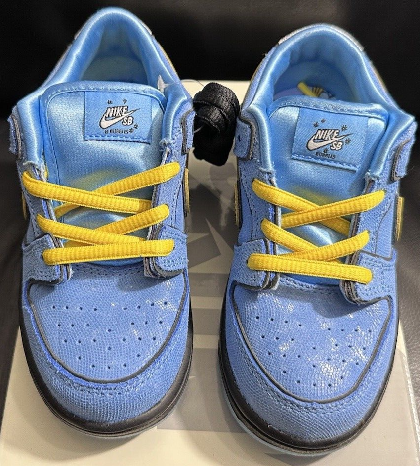 ◆コラボ商品◆NIKE X THE POWERPUFF GIRLS BUBBLES◆男女共用◆ Nike SB Dunk Low Pro x The Powerpuff Girls Bubbles (FZ8320