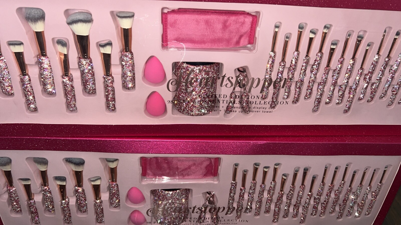 28 Pcs Heartstopper Glitz And Glam Professional Makeup Brushes Pink And