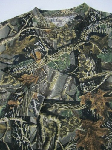 Mens Medium Cabelas Seclusion 3D Camo 