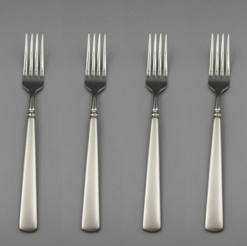 Oneida Stainless Flatware - SATIN EASTON Dinner Forks - Set of Four New