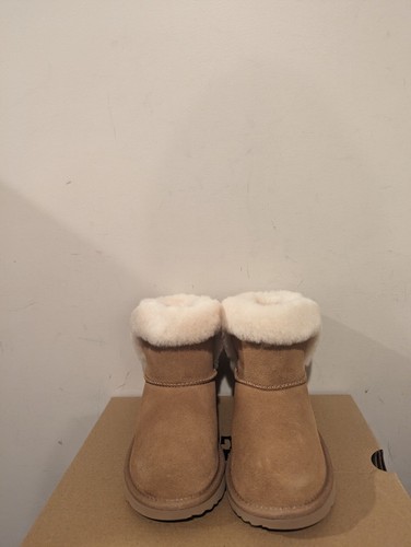 Stivali Ugg Australia bambino Saniya shearling taglia 11 nuovi con scatola - Foto 3 di 6