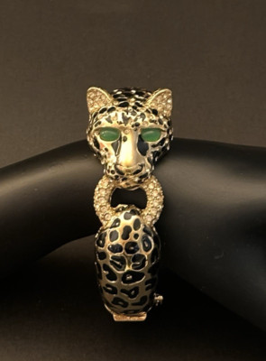 Ciner VNTG Cheetah Leopard Enamel Crystal Rhinestone Cuff Hinge Bangle Bracelet