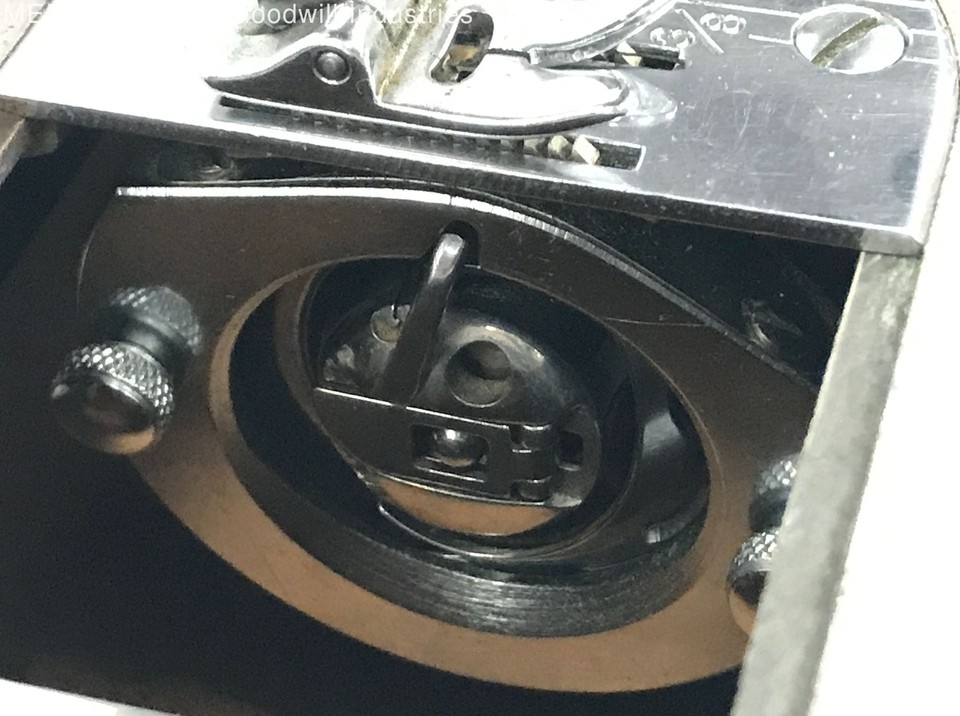 Vintage Kenmore Zig Zag Sewing Machine With Case (Pick up only) eBay