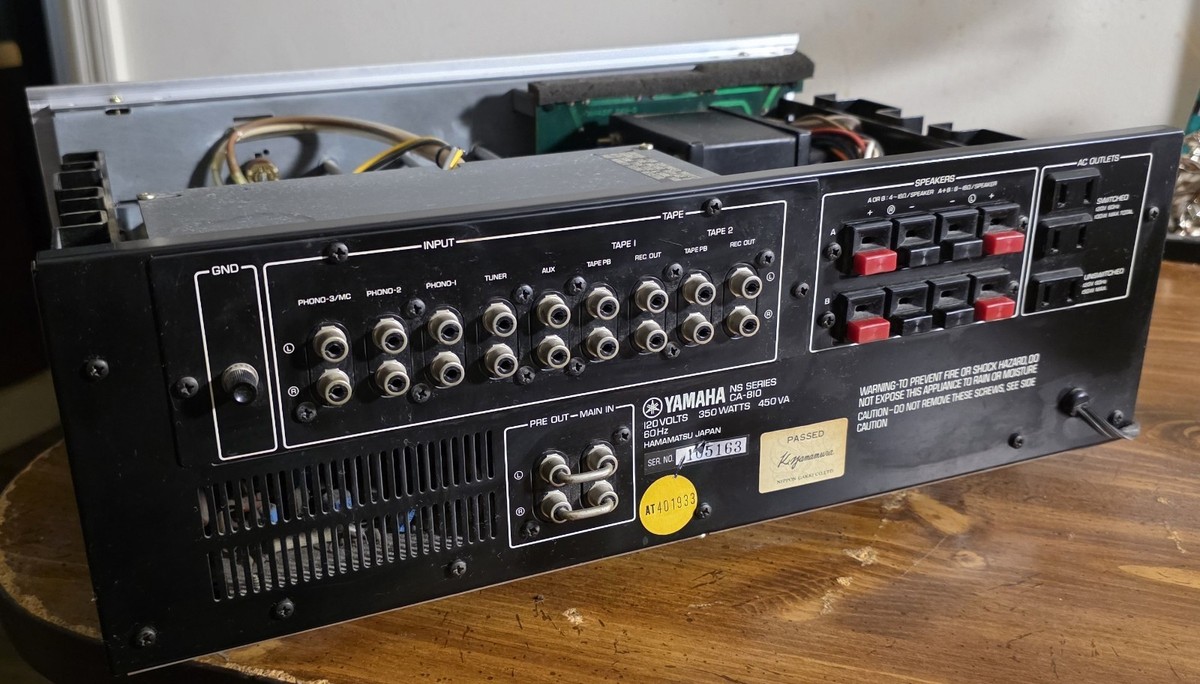 Vintage Yamaha Integrated Natural Sound Stereo Amplifier Ca-810