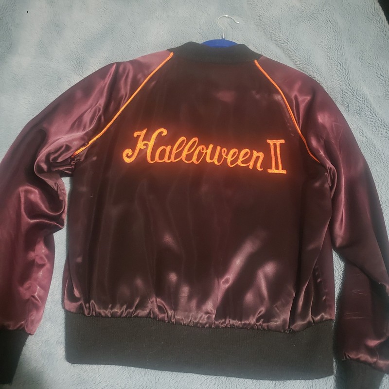HALLOWEEN II ORIGINAL CREW JACKET OF GLORIA GIFFORD.MRS ALVES. MICHAEL MYERS