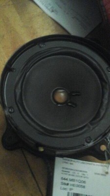 2006 S500 RIGHT FRONT SPEAKER BOSE DOOR MOUNTED