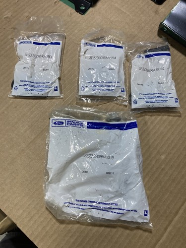 Genuine OEM FORD 3F2Z-3B095-A Lower Control Arm Bracket Kit FREE SHIPPING - Bild 3 von 4